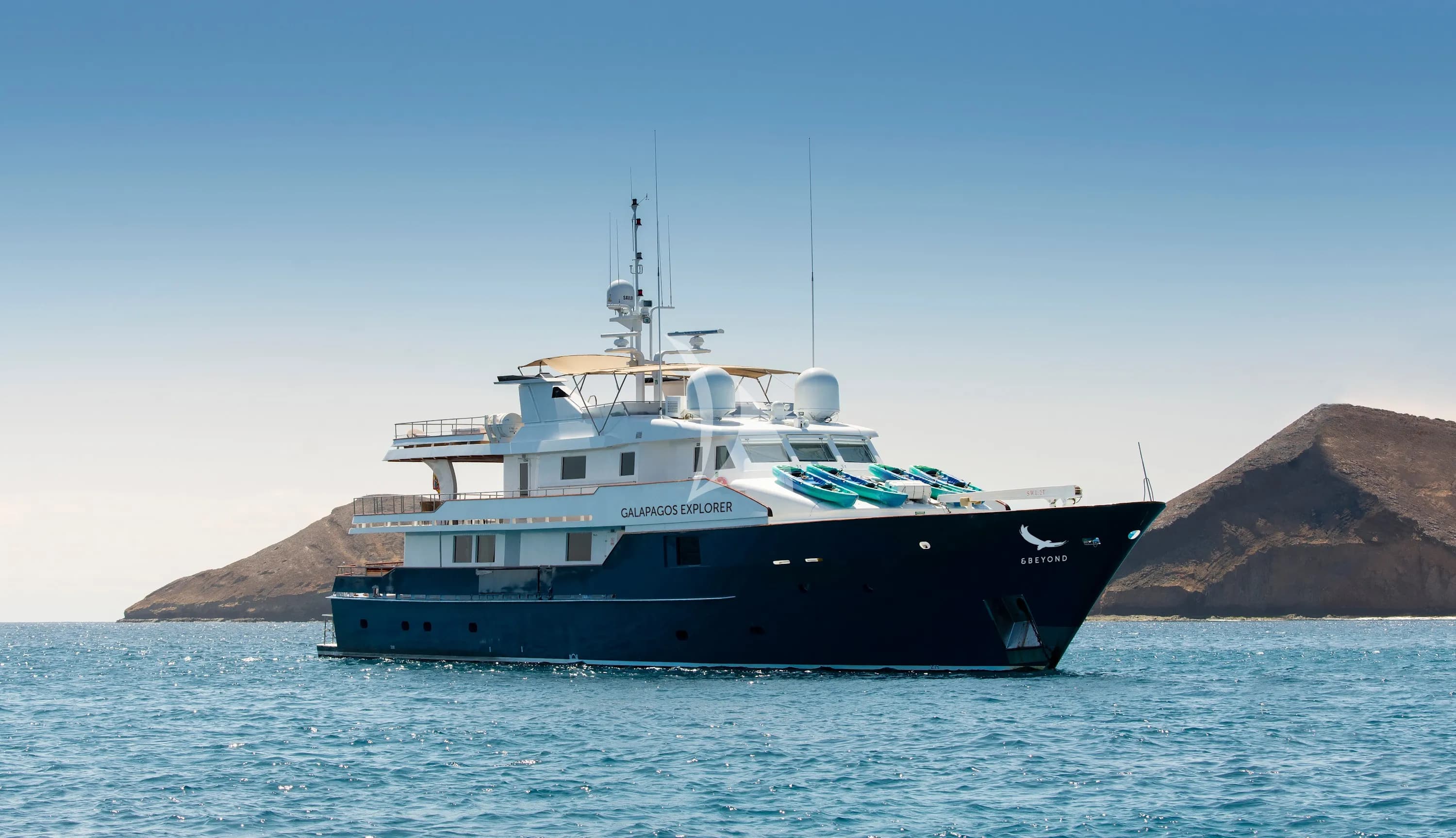 GALAPAGOS EXPLORER — photo 1
