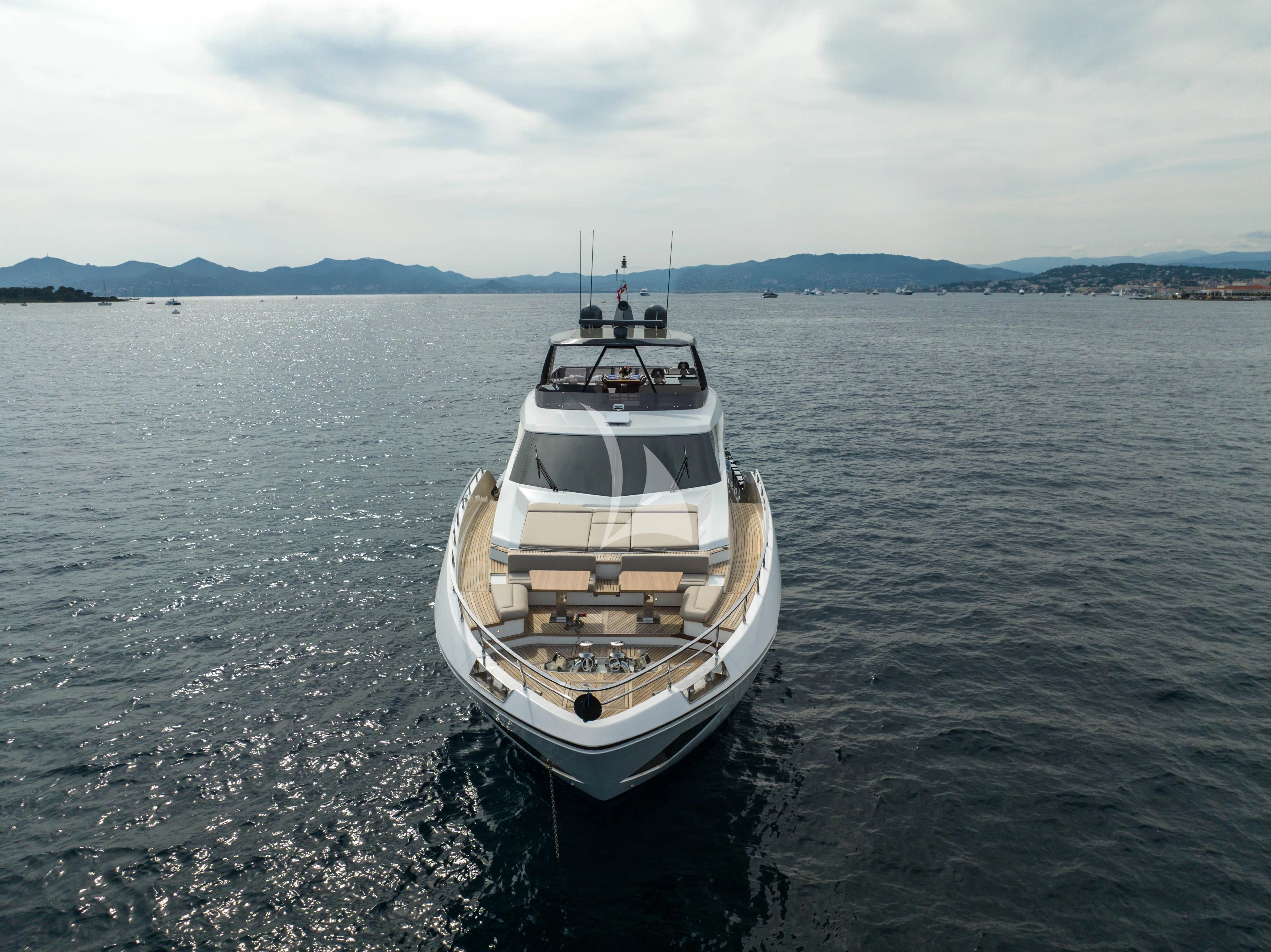 ASTONSEA (Ex Nineteen 42) — photo 4