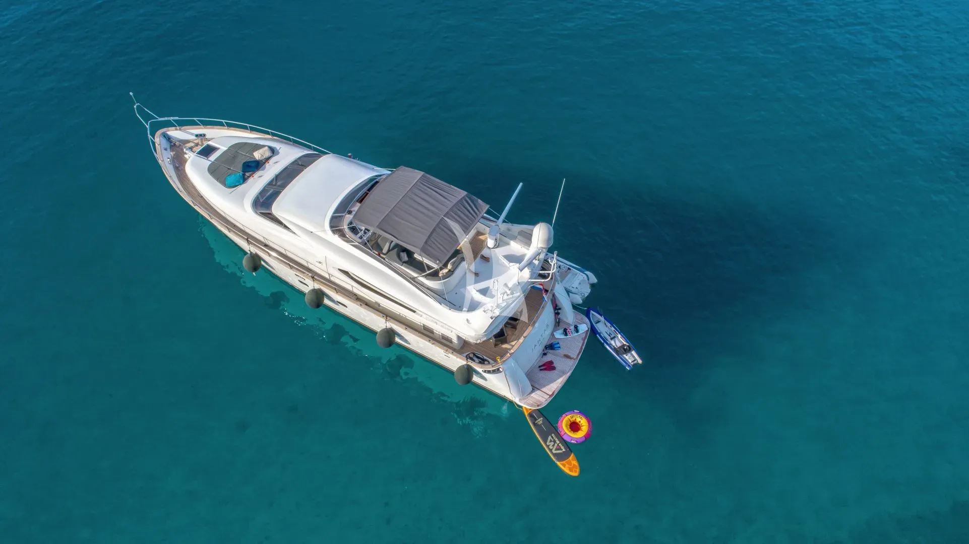 JANTAR — photo 3