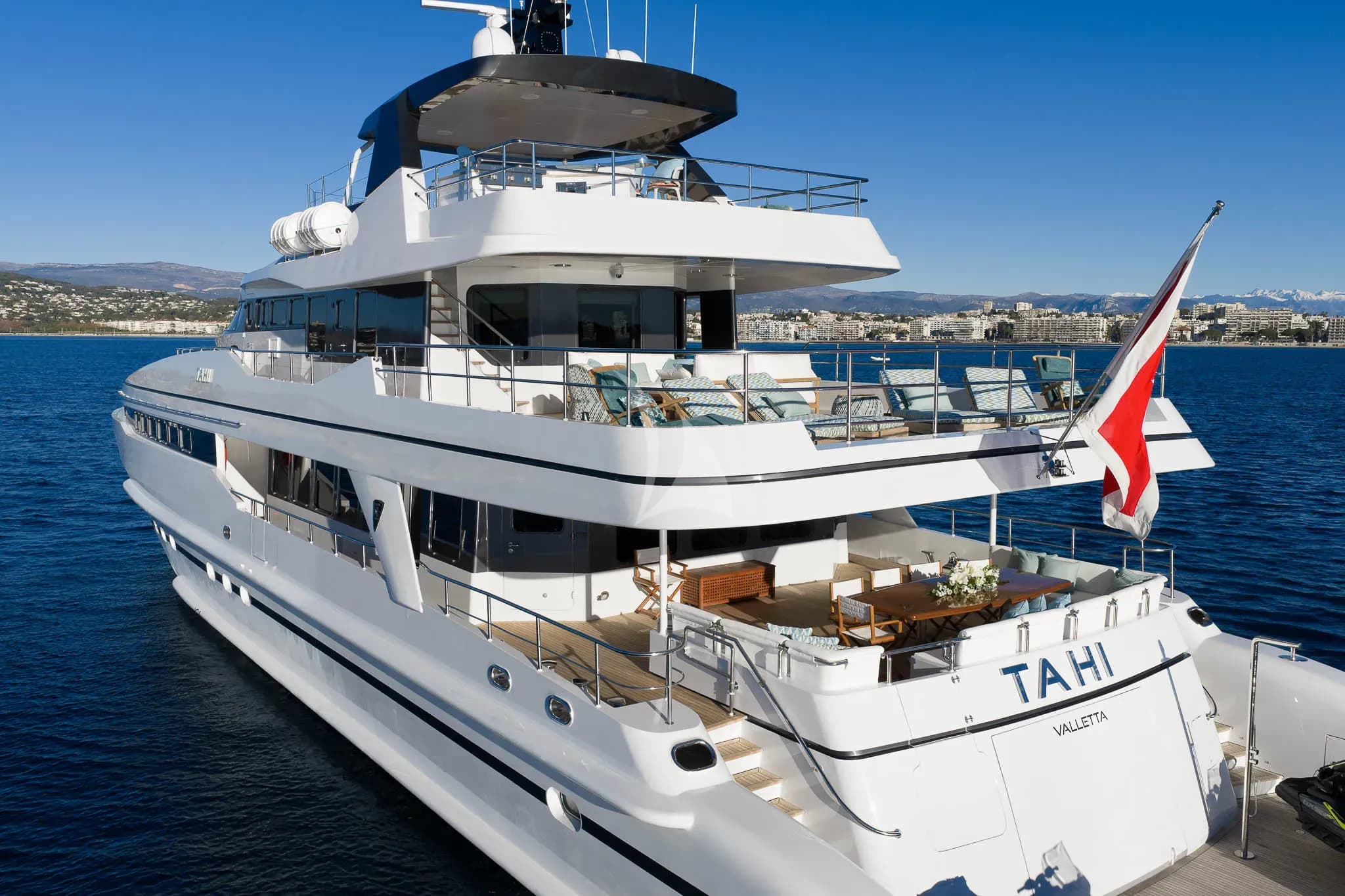 TAHI — photo 2