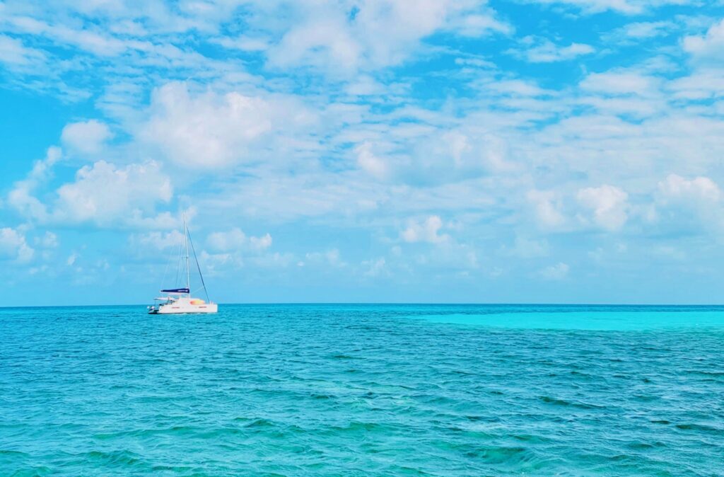 belize yacht charter