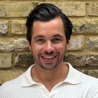 benimage GRACE KIMIA RAMAZANI